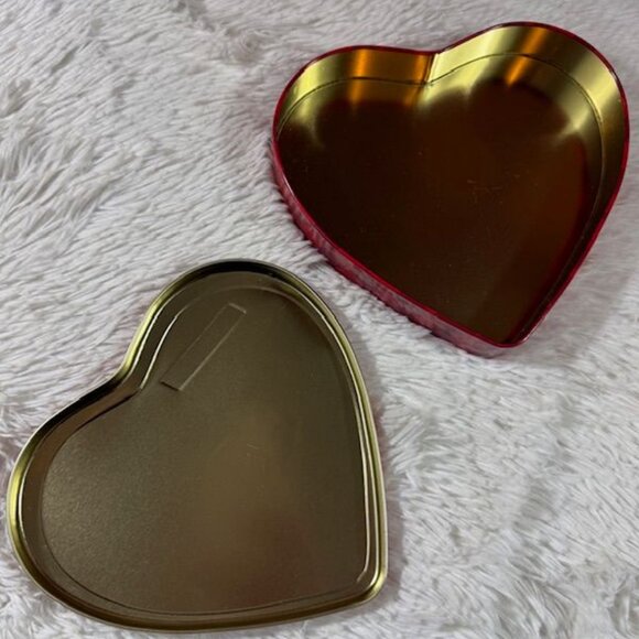 Vintage Jeff Gordon Nascar Heart -Shaped Tin + Dupont 24 Racing Car Magnet Set - Picture 7 of 14